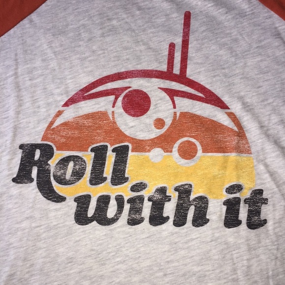 Disney Brand Star Wars top. - Picture 3 of 5